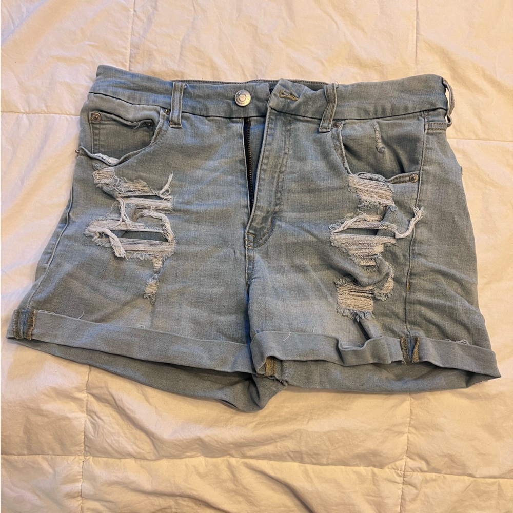 Aero shorts high rise curvy midi 3”